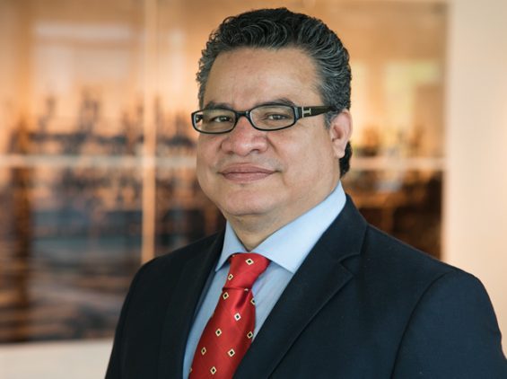 Mynor Perez headshot